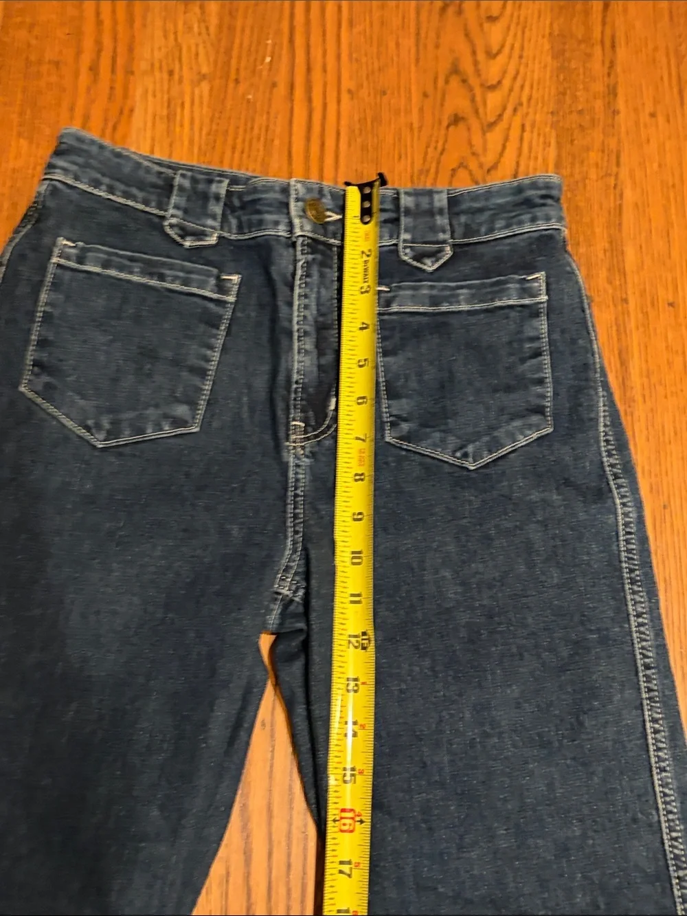 Frame Jeans - Picture 4 of 7
